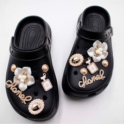 Fashion Alloy Three-dimensional Letter Shoe Flower